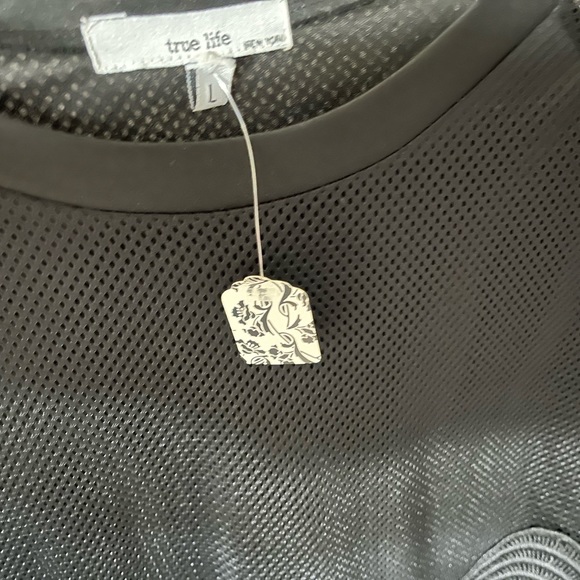 True Life NWT Black Mesh Blouse with Scalloped Edging size L - Picture 11 of 12
